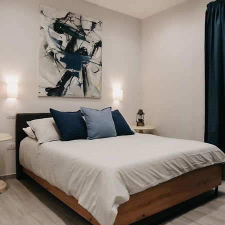 Terra Mia Suite - Chi Tene' O Mare Napoli Exterior foto