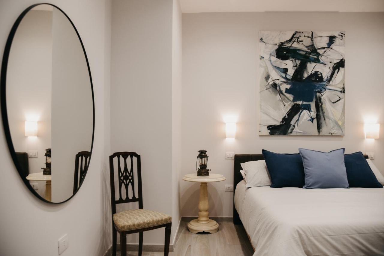 Terra Mia Suite - Chi Tene' O Mare Napoli Exterior foto